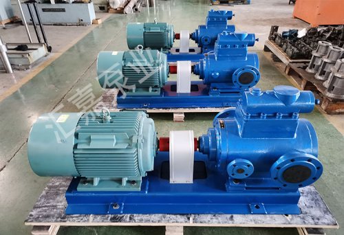 保溫螺杆(gan)瀝青泵